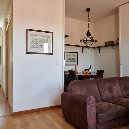 Apartamento The Hilltop Nest *